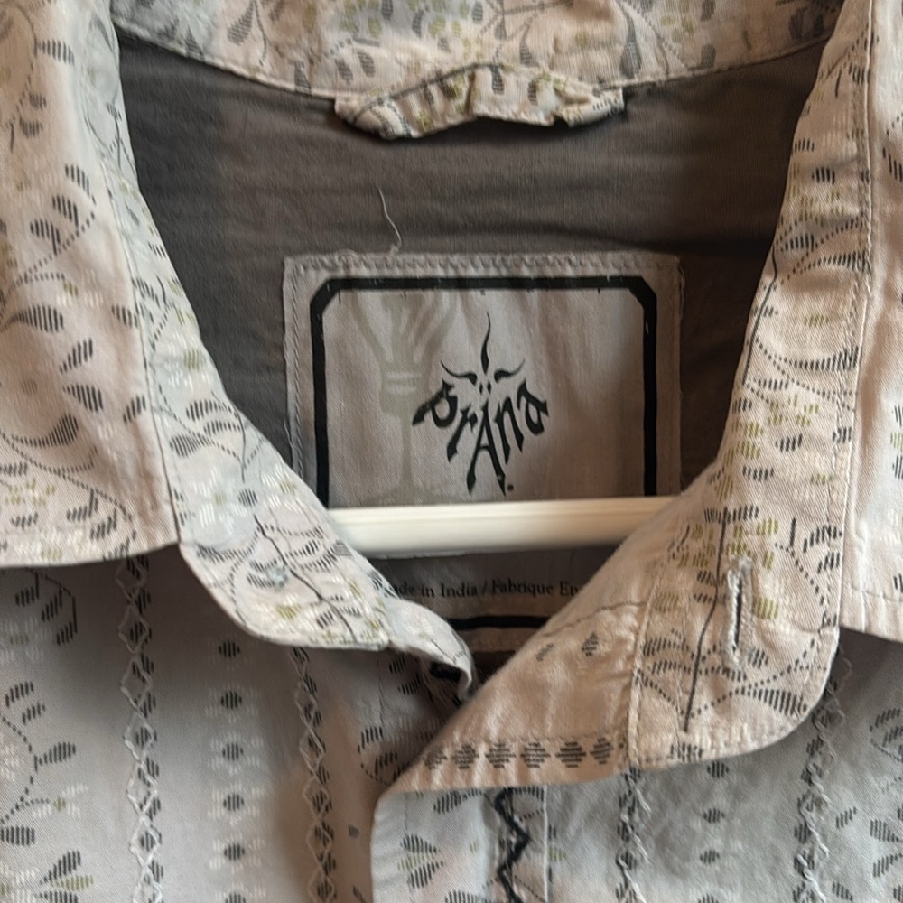 Prana button down - Picture 3 of 5